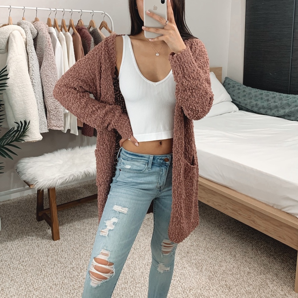 🆕 Jennah - Mauve Popcorn Cardigan - Picture 2 of 6